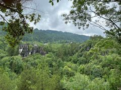 -梭布垭石林景区