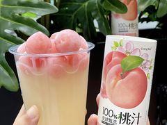 -全家便利店(杭州龙翔桥地铁站店)