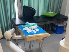 -登特口腔医院(鼓楼东街口店)