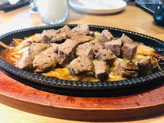 铁板牛肉块-初花·日本料理