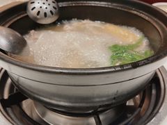 -东椰·海南椰子鸡火锅(朝阳门店)