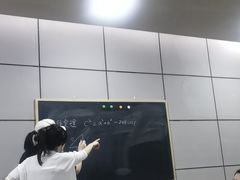-LIENOW来闹密室剧本推理&狼人杀(李家村万达广场店)