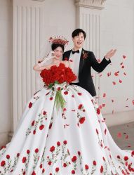 -第一夫人婚纱摄影(南京店)