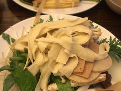 -香园自助小火锅