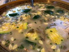 -邛海风味特色菜馆