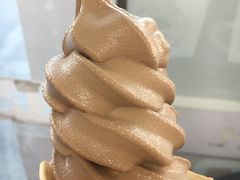 -全家便利店(襄阳南路店)