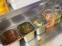 -凤张螺蛳粉·爽口粉(跃进路总店)