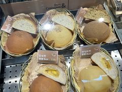 -劳顶笨咖啡(丽水宜家店)