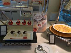 -东西风牛排馆周末烧烤自助(首都机场希尔顿店)