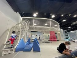 -MINI MARS KIDS CLUB亲子家庭中心(长宁天山店)