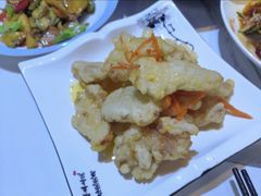 -雪乡人家东北菜·铁锅炖一切(高斯路店)