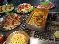娃娃菜-大丘街路边烤牛肉
