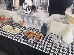 -天津波士信达奔驰4S店(卫津南路店)