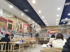 大堂-江城燕子大排档(江汉路步行街店)