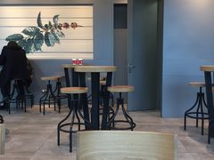 大堂-星巴克(丁香国际商业中心店)