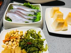 -海底捞火锅(凯德广场店)