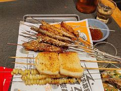 -三兄弟灰太狼烧烤.龙虾烤鱼(上海交大店)