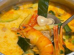 -大头虾越式风味餐厅(光明广场店)