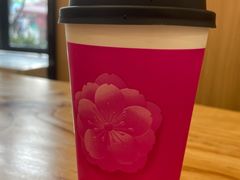 春山·樱花乌龙茶-霸王茶姬(大学城熙街店)