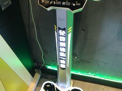 -鸣记脆皮烤鱼·海鲜烤鱼(三八广场店)