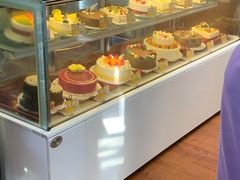 面包甜点陈列柜-新侨三宝乐面包店(崇文门店)