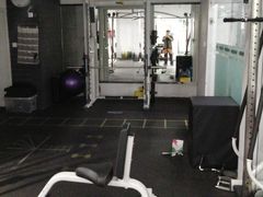 -汗水空间私教健身连锁(SM广场店)