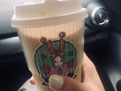 -red donkey coffee