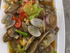 -四川小胡子海鲜(丁村万人海鲜广场店)