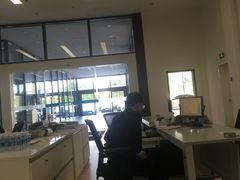 -诸暨宝顺宝马4S店(陶朱街道店)