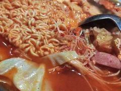 部队火锅-富乐满韩国正宗炸鸡韩国料理(虹泉路店)