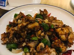 香辣田鸡-粤小馆(天安云谷店)