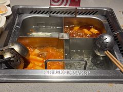 -海底捞火锅(新松江路店)