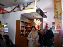 -侬佳蒸菜馆(听潮店)