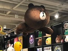 -LINE FRIENDS Garosu-gil Flagship Store