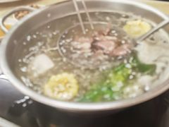 -粤潮魏记牛肉火锅(爱家·金河湾南区店)