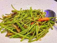-荣誉海鲜酒楼(海湾店)