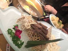 -左庭右院鲜牛肉火锅(南通CBD大有境店)