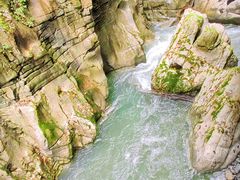 -蝶舞清江·恩施地心谷景区