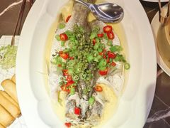 -海派悦庭·海胆烧麦·新融合菜(凯德广场店)