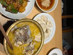 -关东小磨东北菜(上海长风大悦城店)
