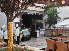 -拉萨圣地天堂洲际大饭店-自助餐厅