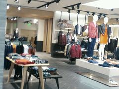-丽达购物中心(崂山店)