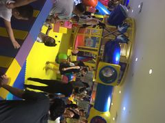 星际传奇(九方购物中心店)-反斗乐园π·电玩·高空拓展·蹦床(龙华天虹店)