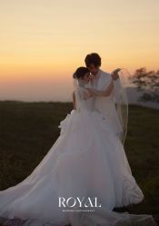 -挪娅婚纱摄影皇家会所