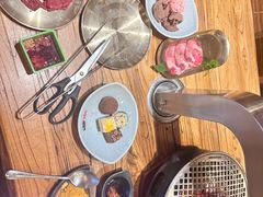 -金刚山黑牛炭火自助烤肉(西大望路店)