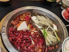 -沸炉重庆老火锅(军事博物馆店)