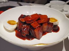 元宝目鱼红烧肉-屋里厢上海菜馆