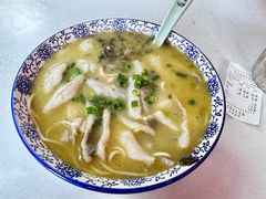 -明呈黄鱼面馆(斜土路店)