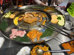 -哈哈碳都·牛肋条无限自助烤肉(台江万达店)