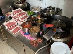 -何记酿皮店(西流湾店)